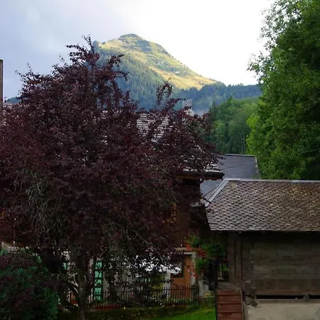 아파트 Ressachaux Centre 2 A 3 Pers Calme Vue Jardin Parking